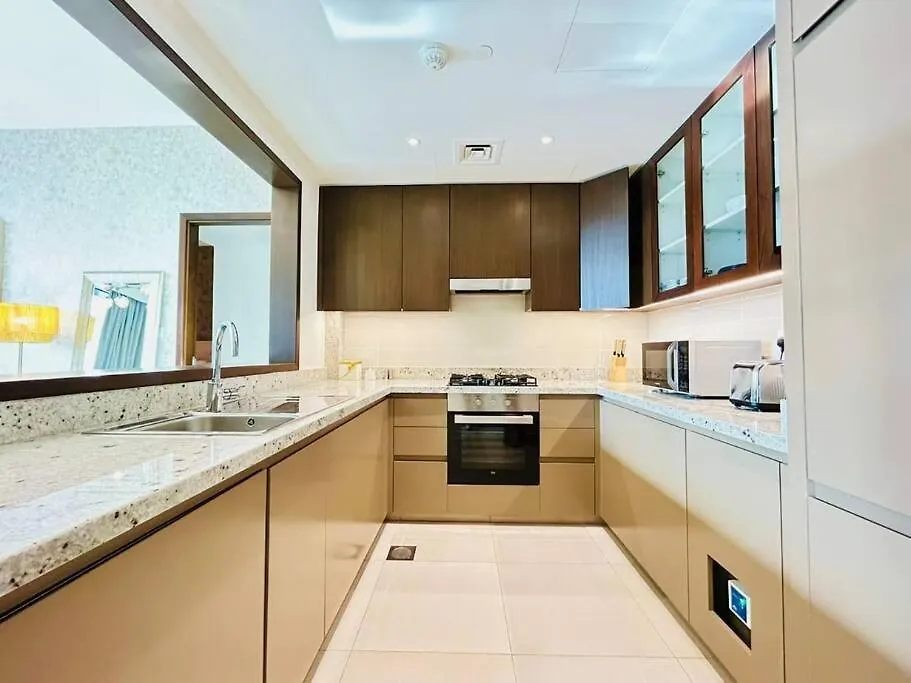 Modern Elegance In Downtown 1Br With Luxe Decor By Petals Holiday Homes Dubai 0*,