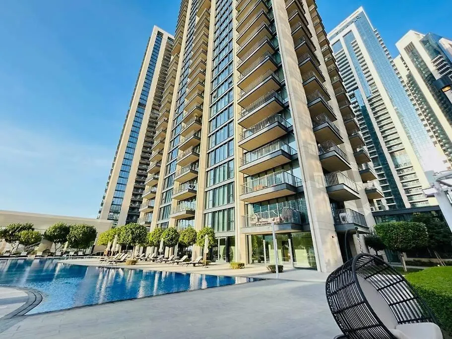 Apartment Modern Elegance In Downtown 1Br With Luxe Decor By Petals Holiday Homes Dubai United Arab Emirates