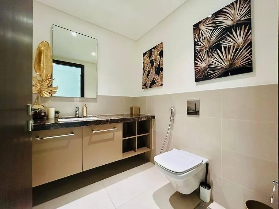 Modern Elegance In Downtown 1Br With Luxe Decor By Petals Holiday Homes Dubai 0*,  United Arab Emirates