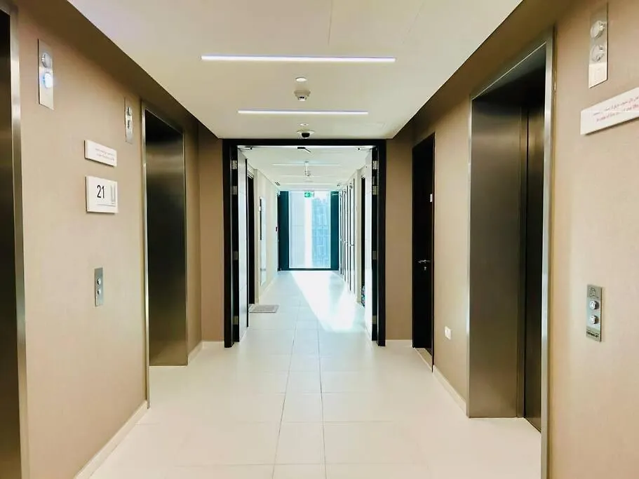 Modern Elegance In Downtown 1Br With Luxe Decor By Petals Holiday Homes Dubai Apartment