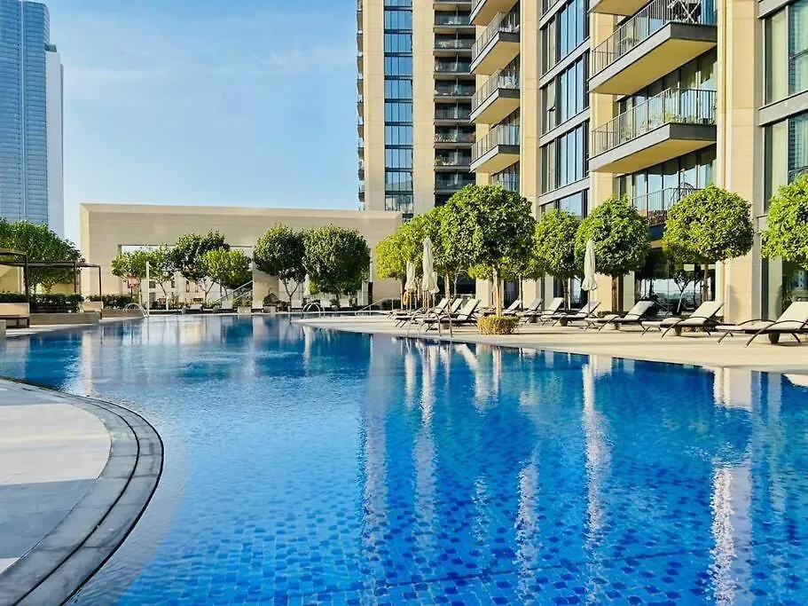 Modern Elegance In Downtown 1Br With Luxe Decor By Petals Holiday Homes Dubai